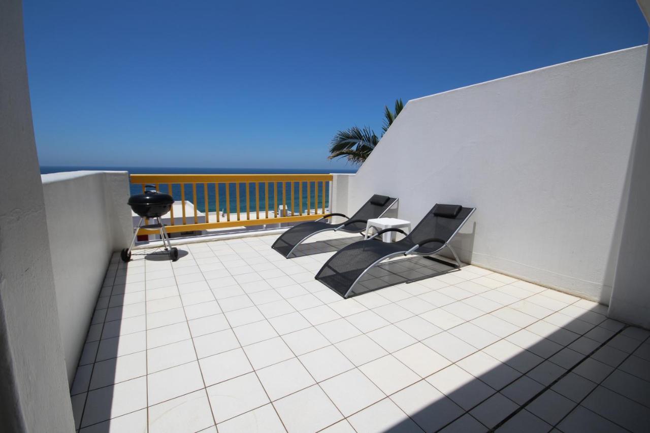65 Perissa, Santorini, * Ballito