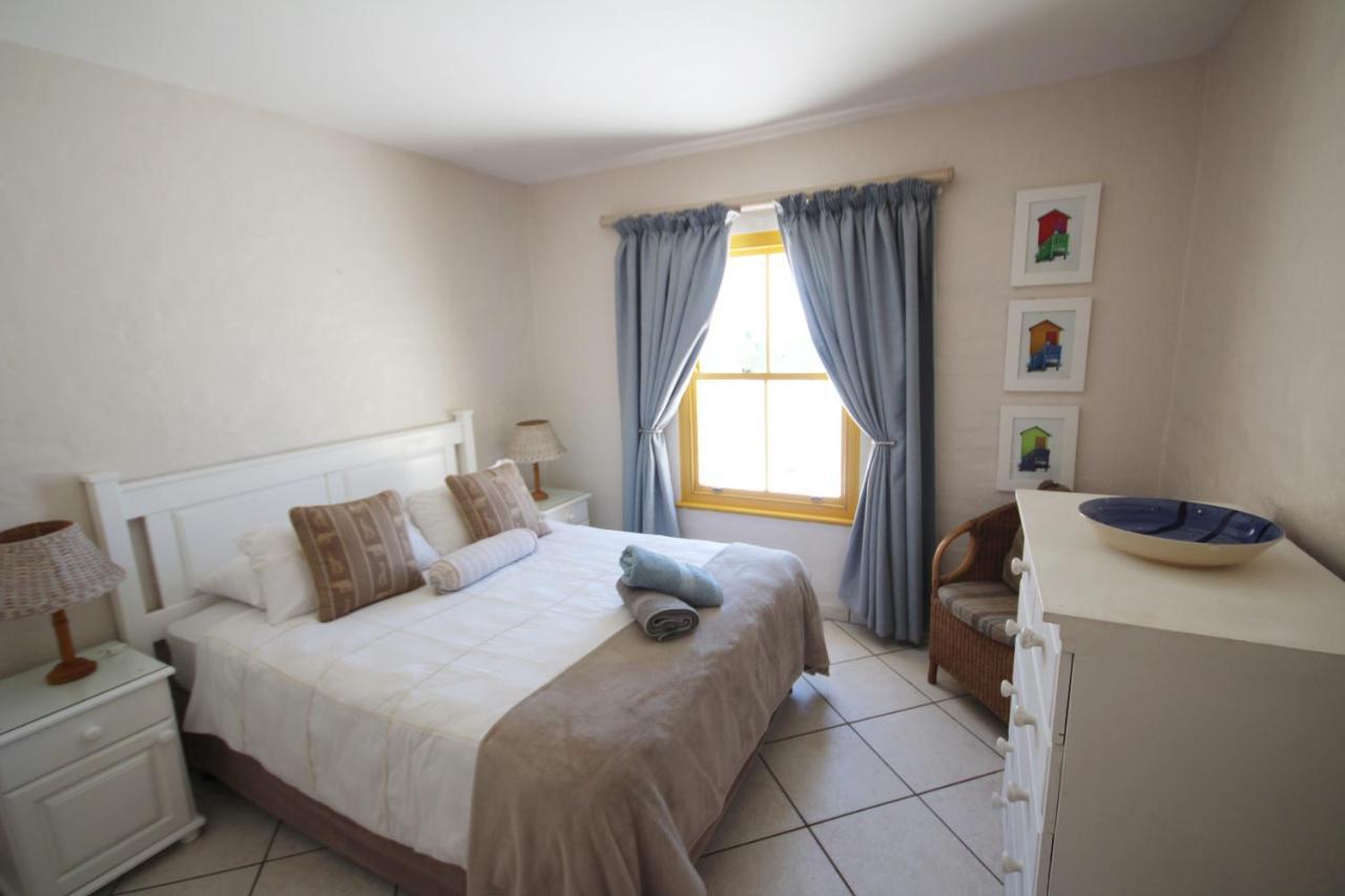 65 Perissa, Santorini, *