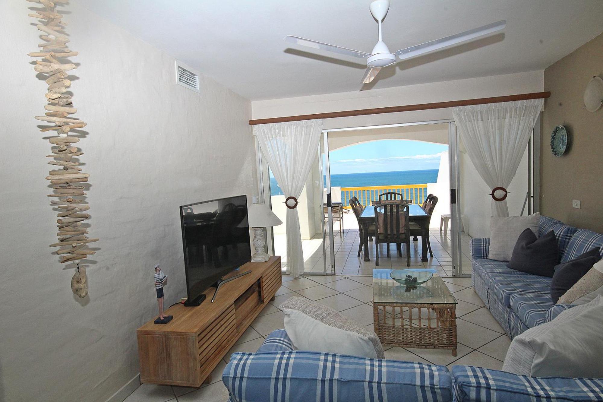 65 Perissa, Santorini, *